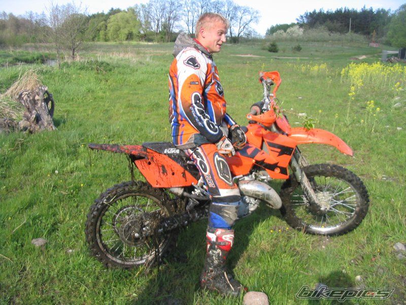 Photo 1219808
