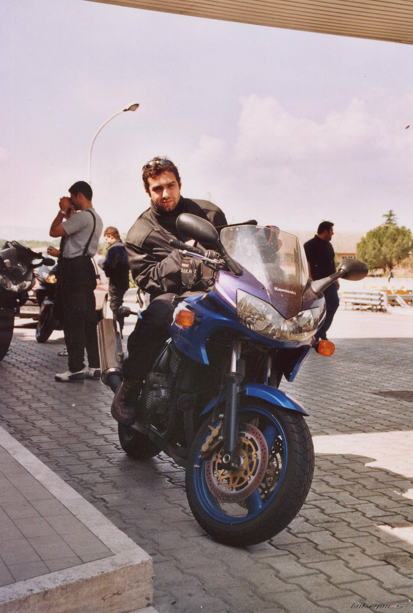 Photo 121998