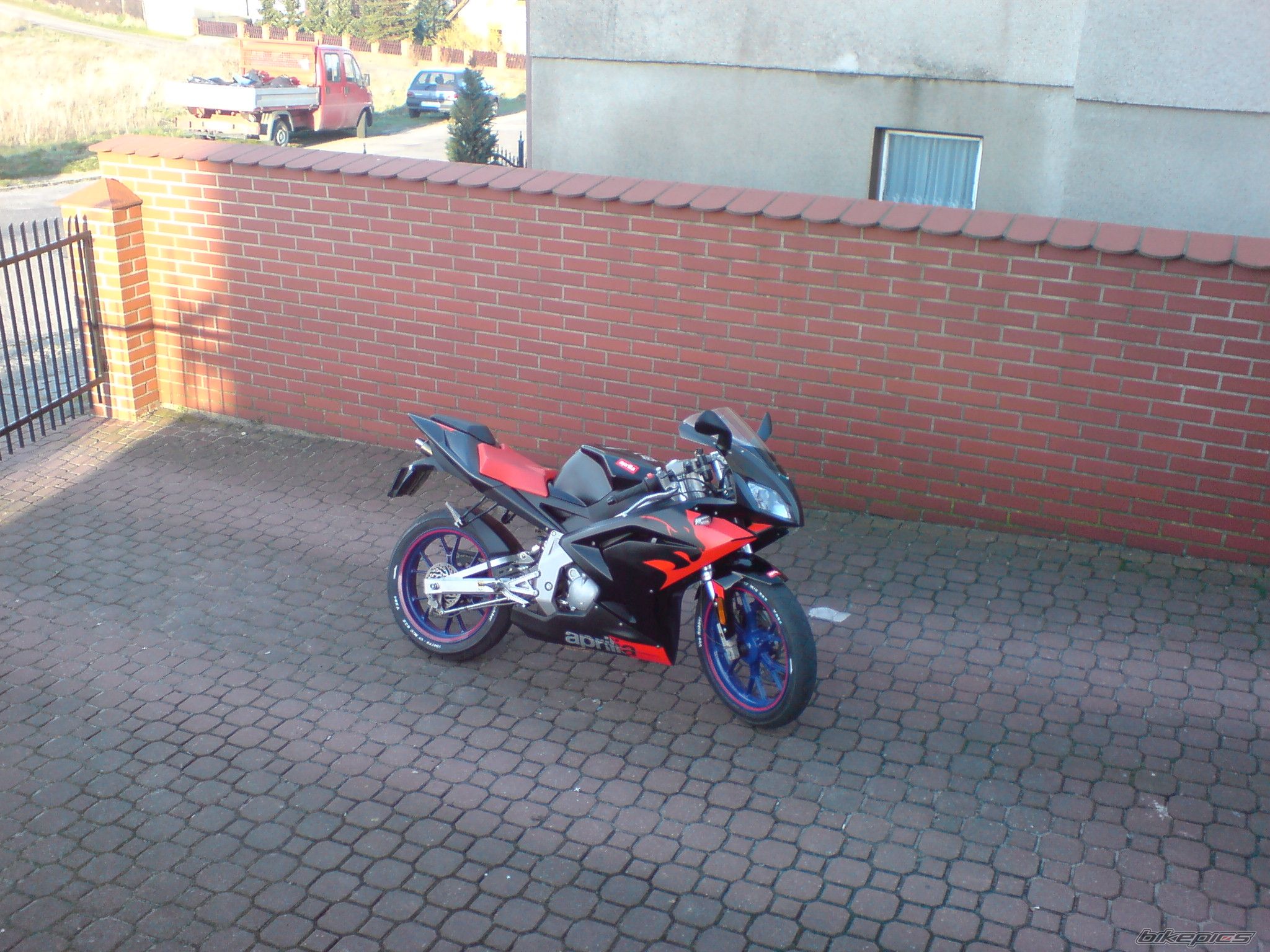 Photo 1220055