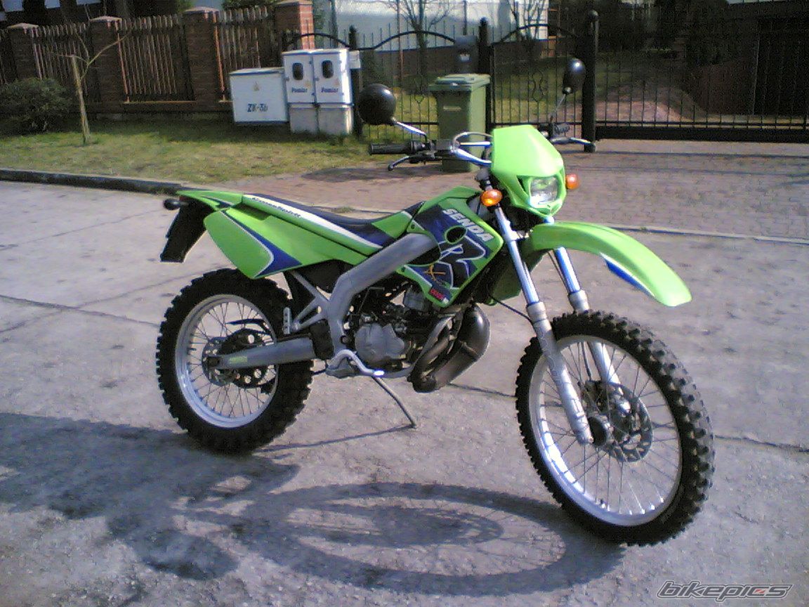 Photo 1220307