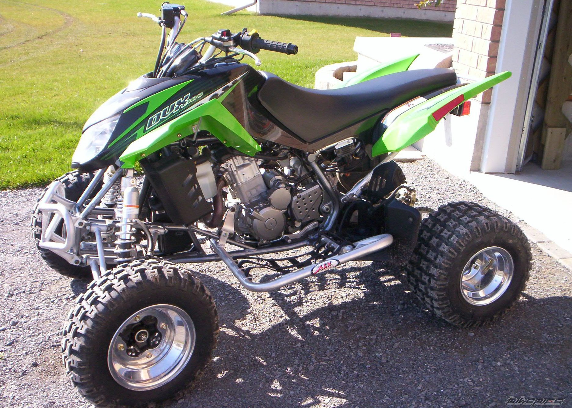Photo 1220362