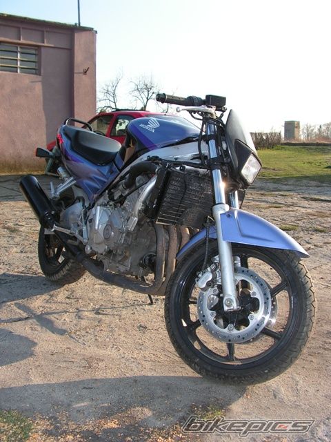 Photo 1220419