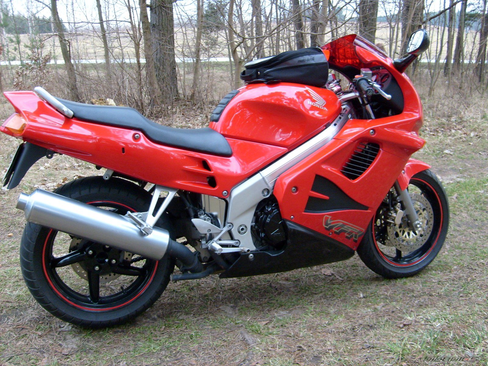 Photo 1220435