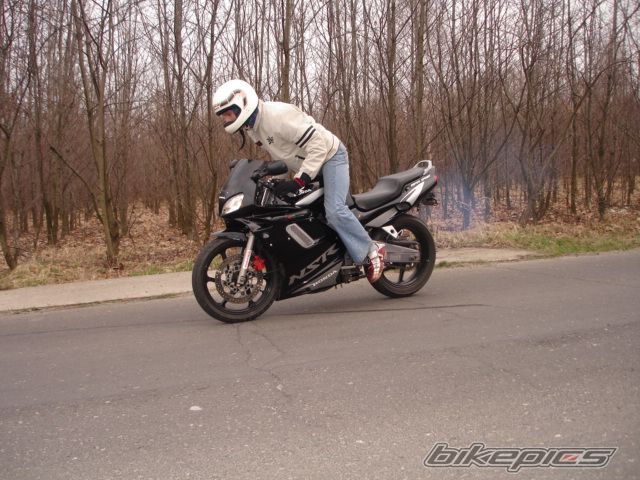 Photo 1220744