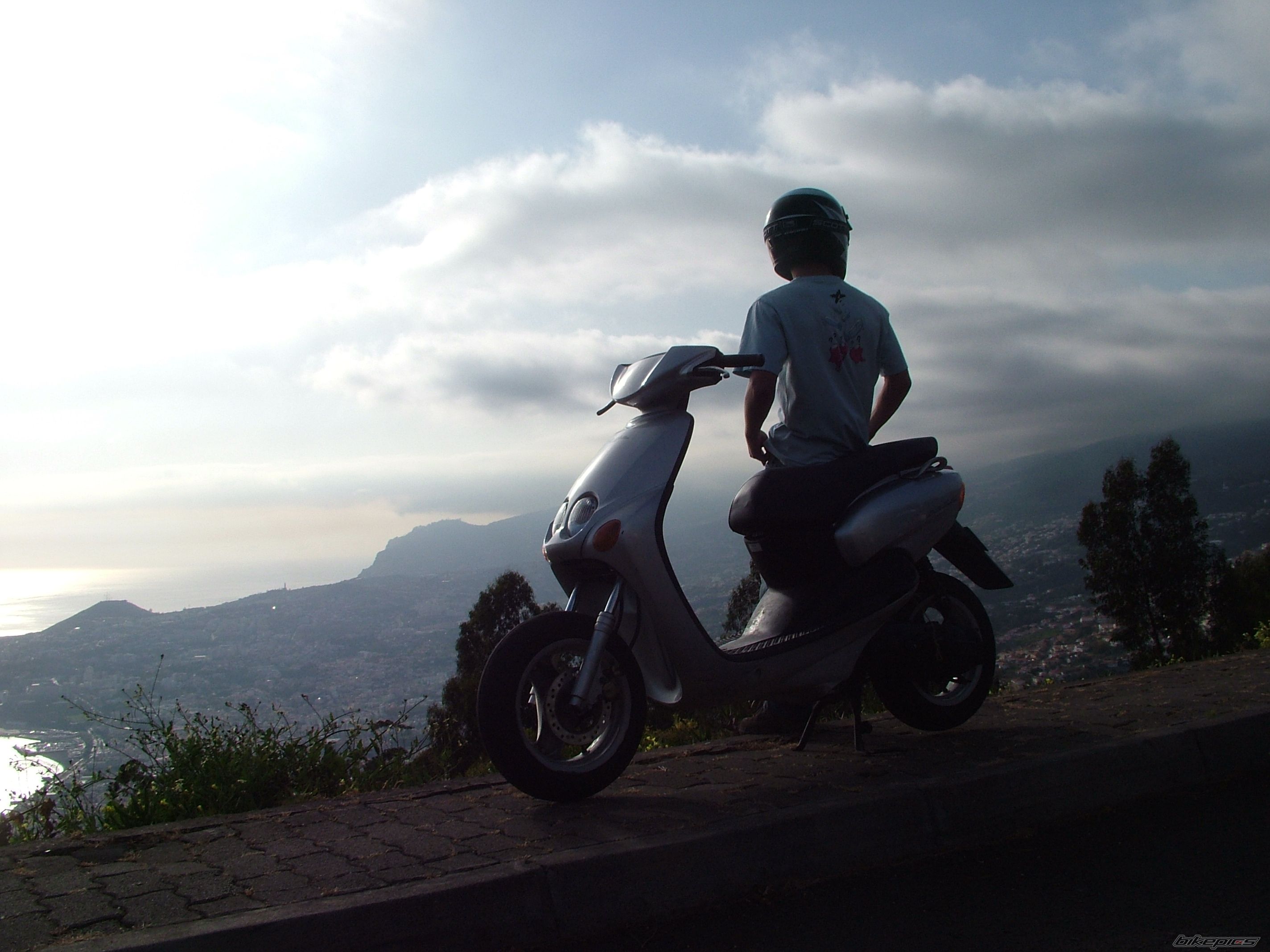 Photo 1220758