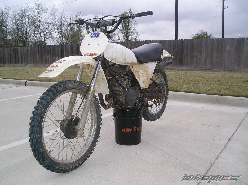 Photo 1220857