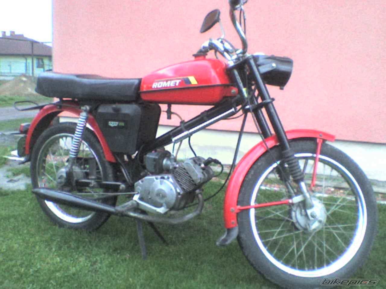 Photo 1221048