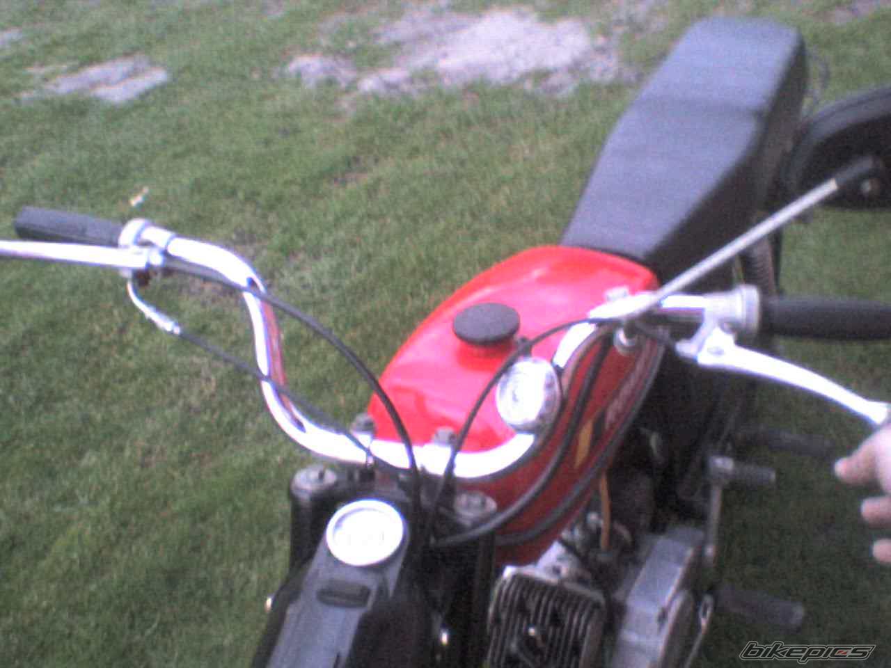 Photo 1221062