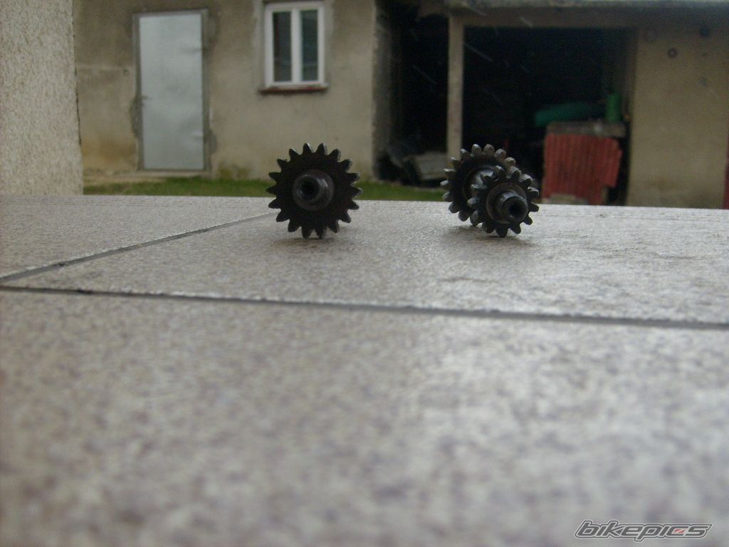 Photo 1221849