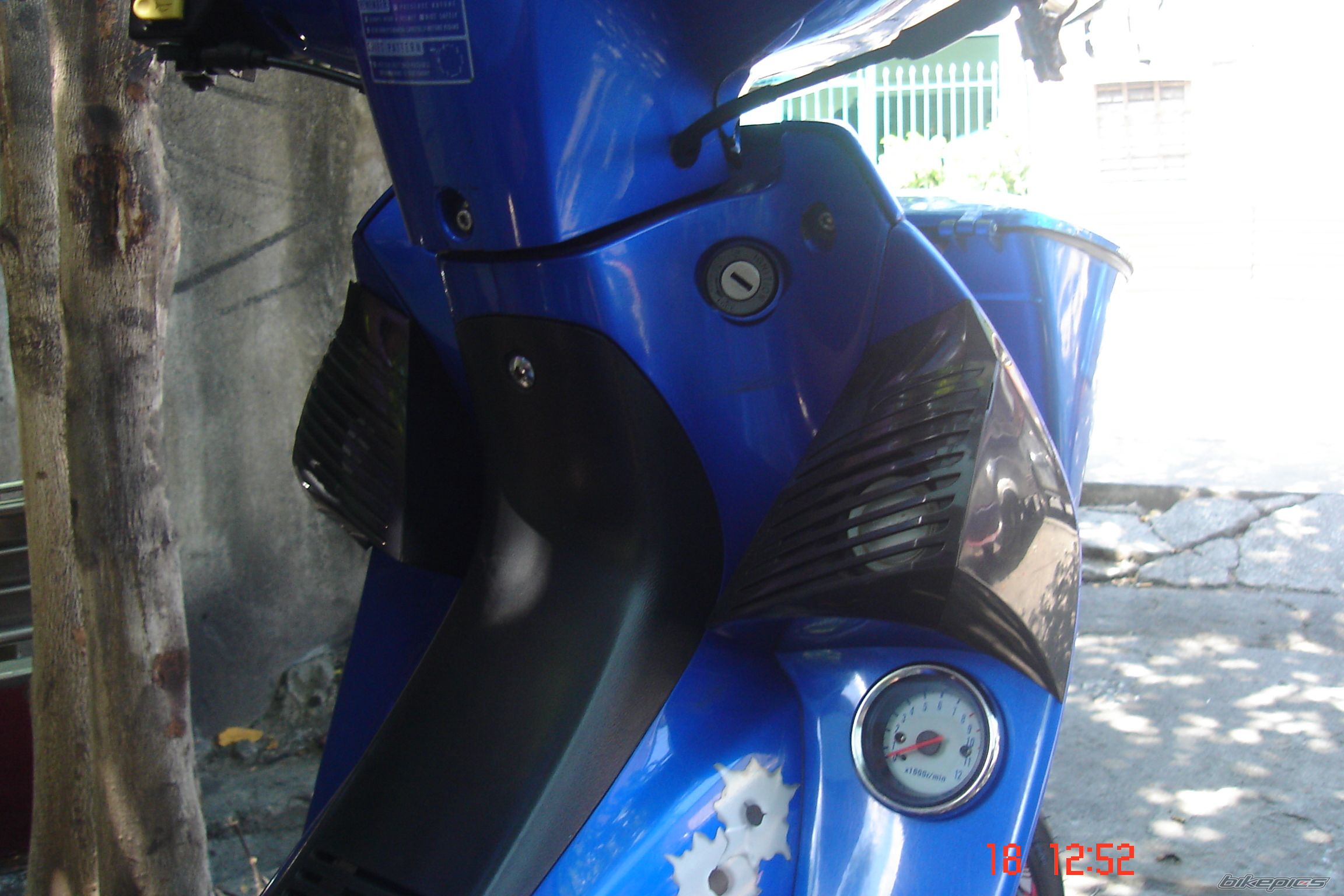 Photo 1221937