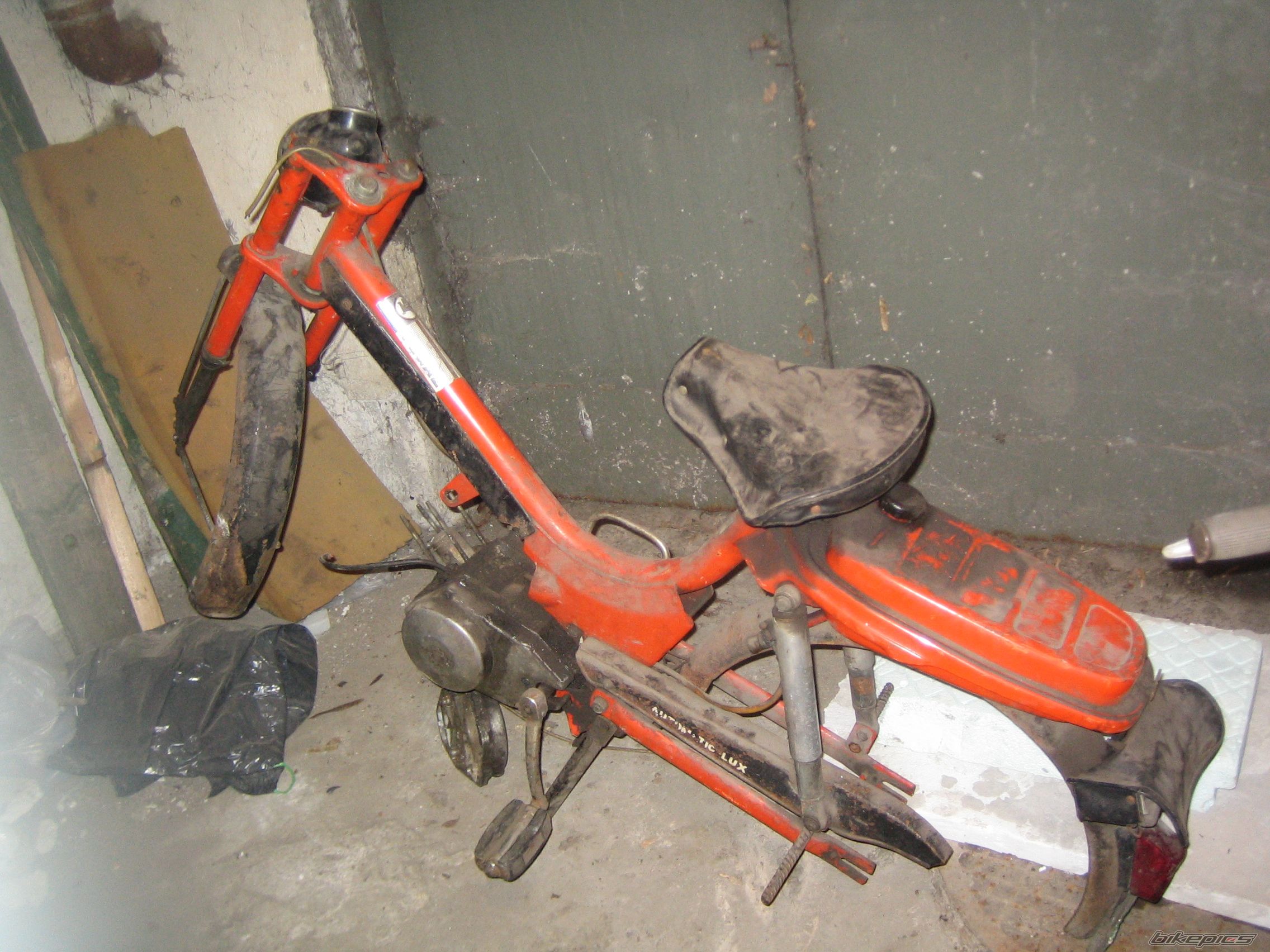 Photo 1222068