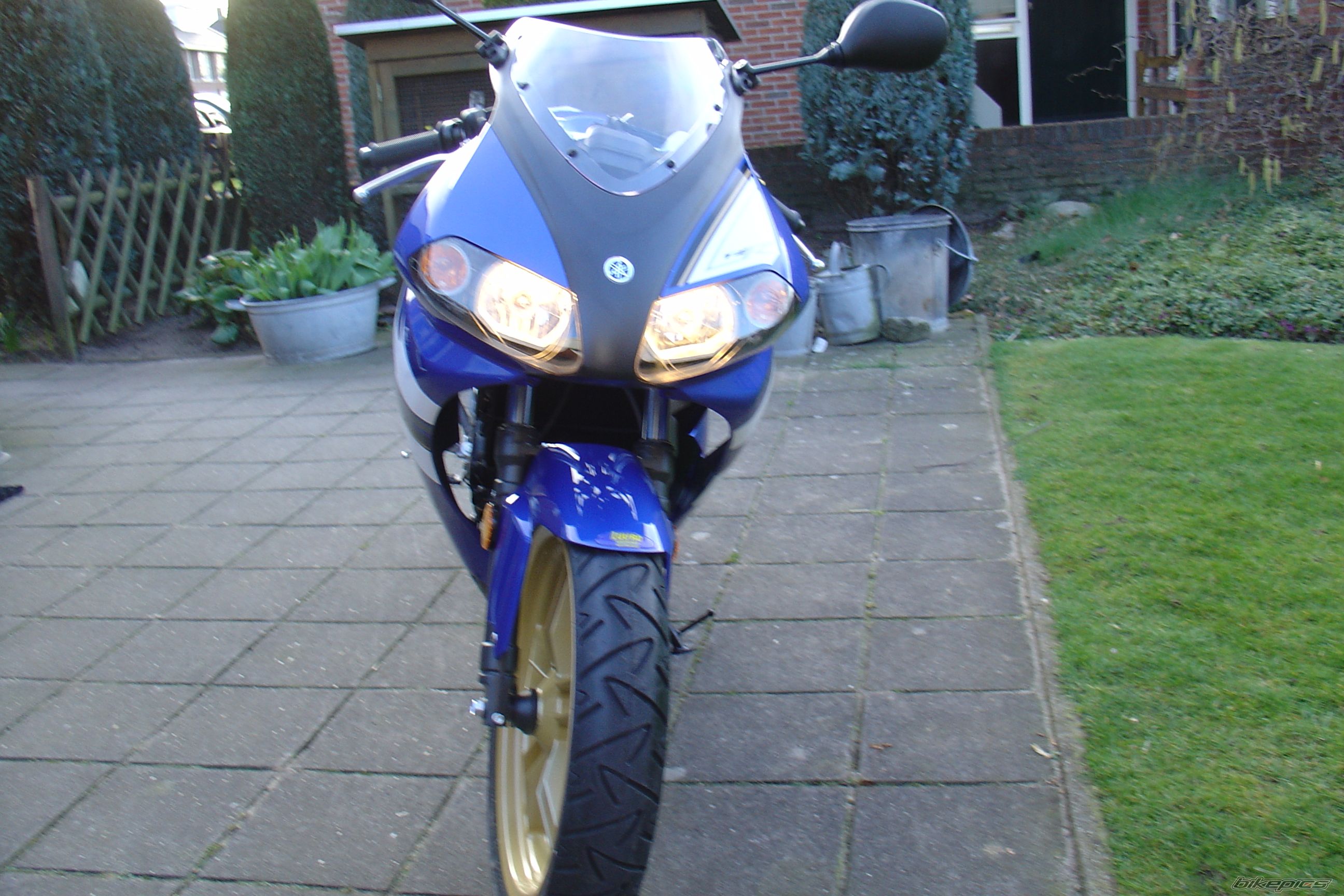 Photo 1222104