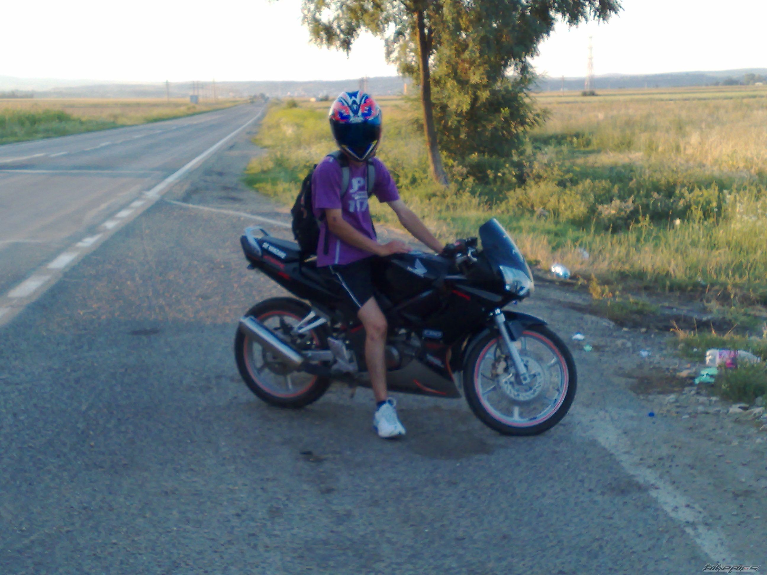 Photo 1222114