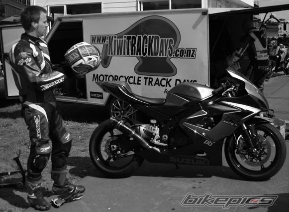 Photo 1222245