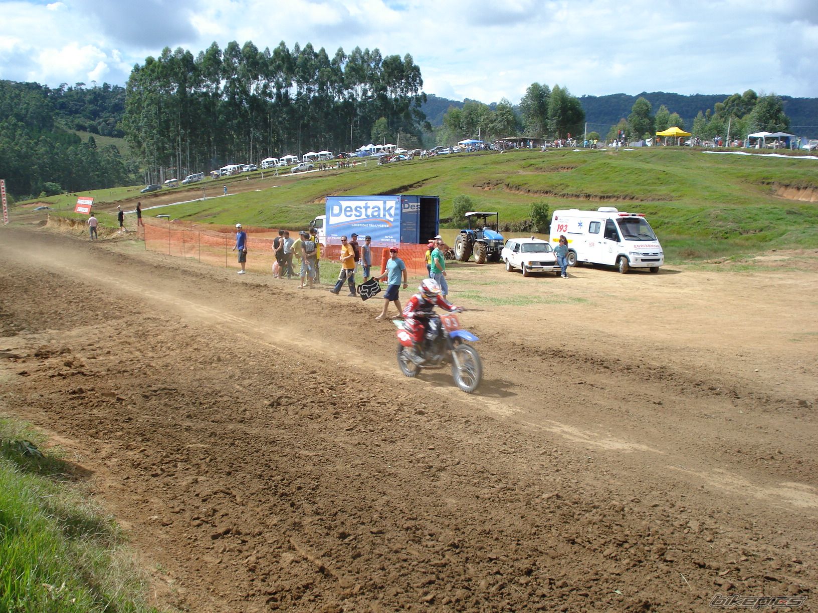 Photo 1222514