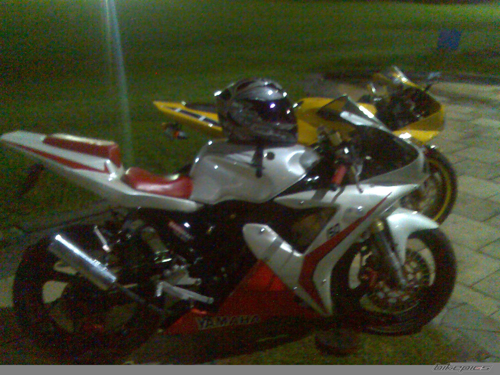 Photo 1222598