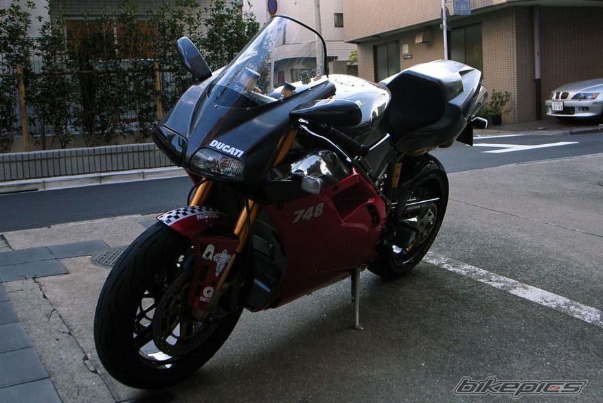 Photo 1222695