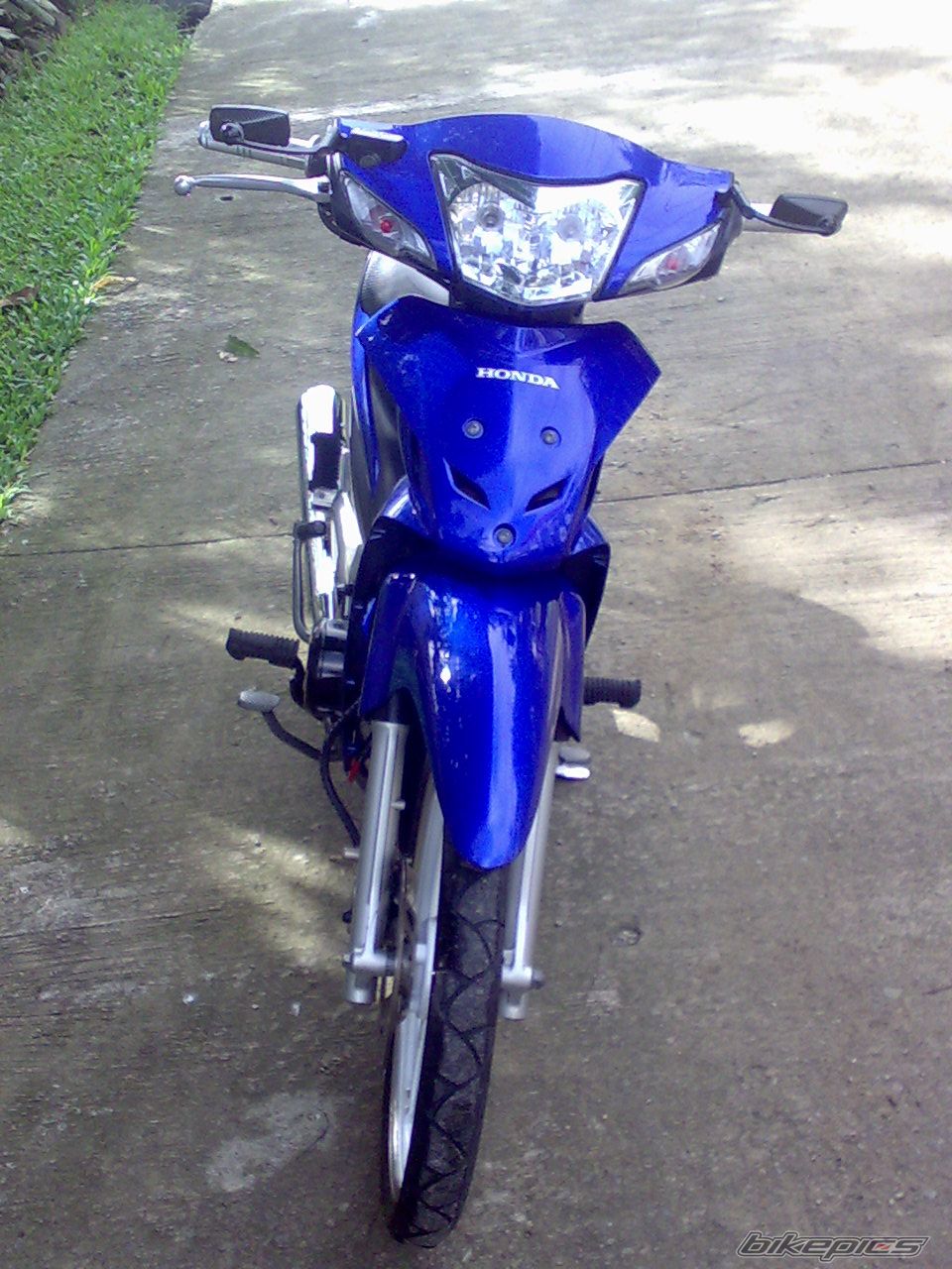 Photo 1222770