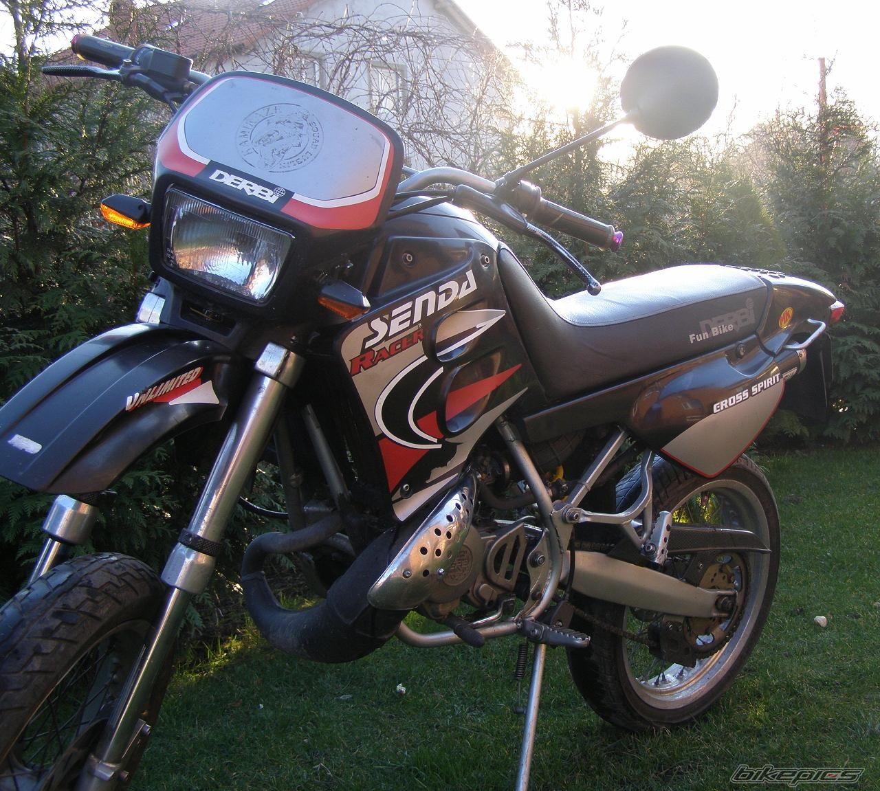 Photo 1222840