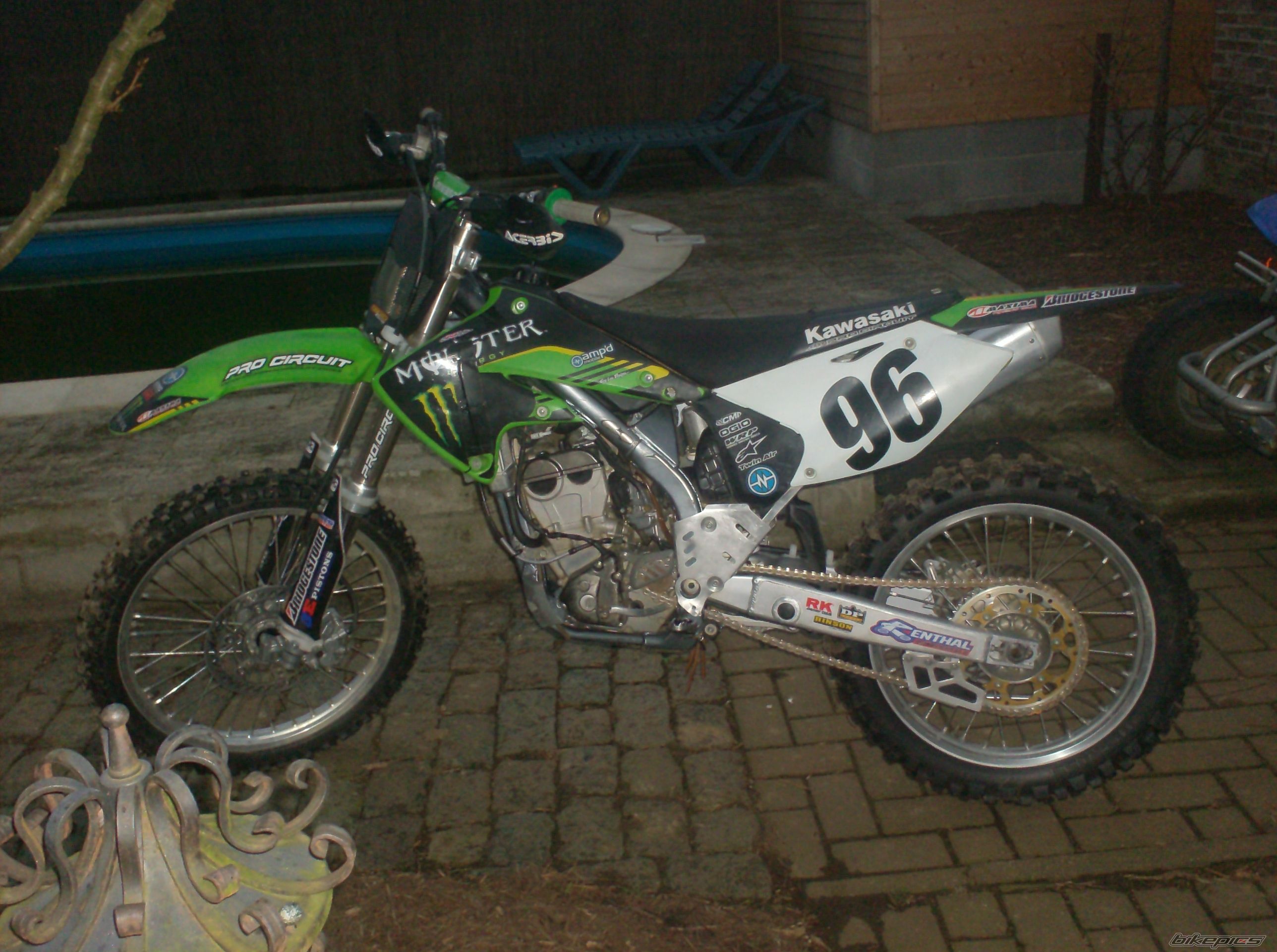 Photo 1222907