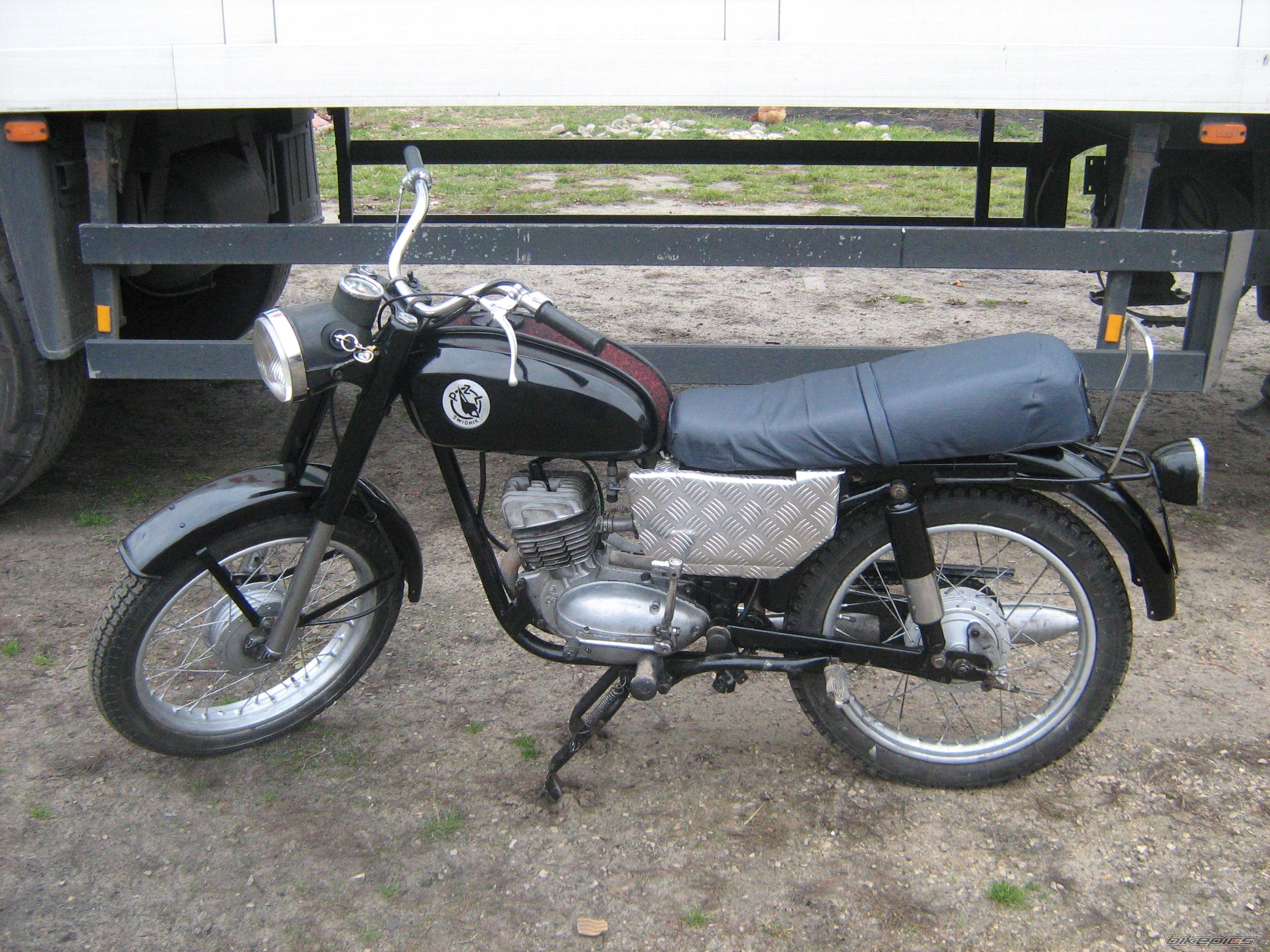 Photo 1223339