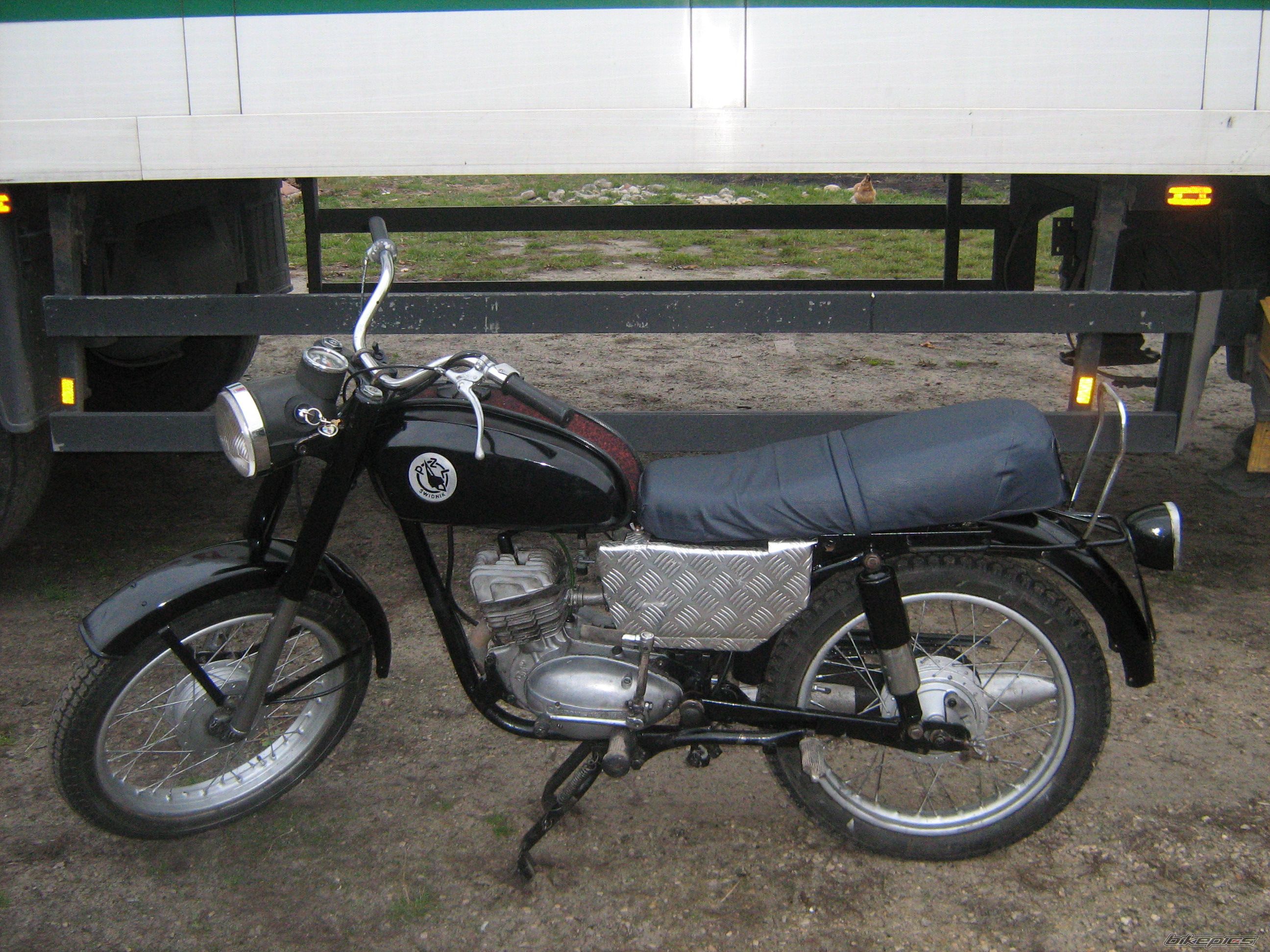Photo 1223345
