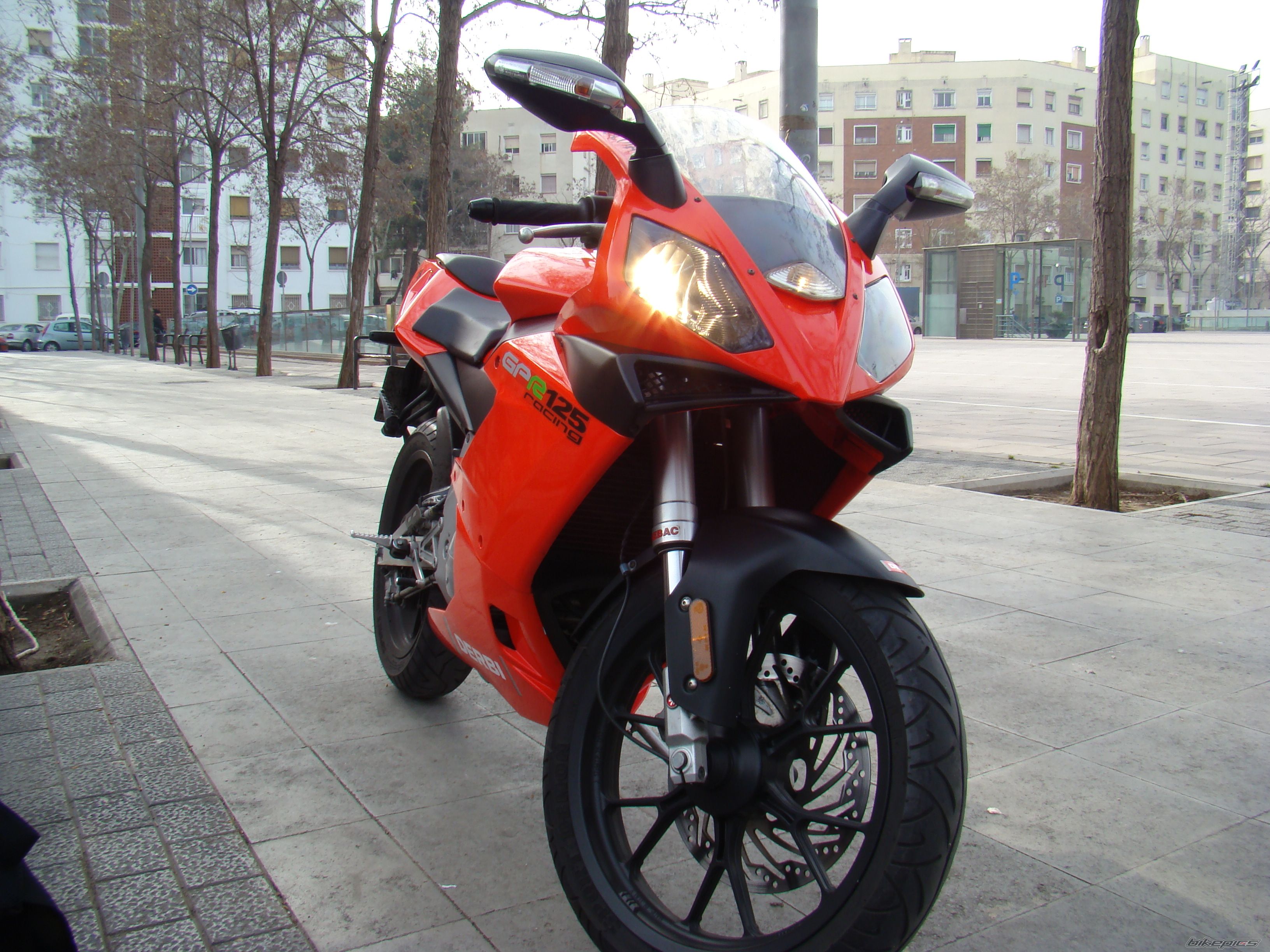 Photo 1223711