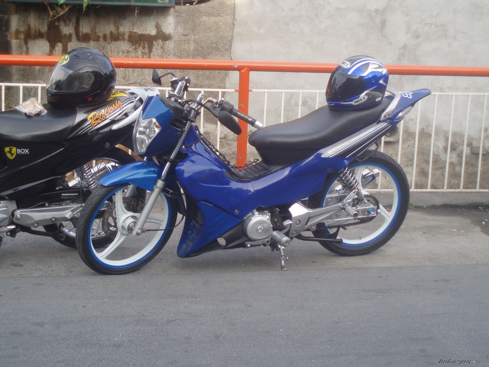 Photo 1223831