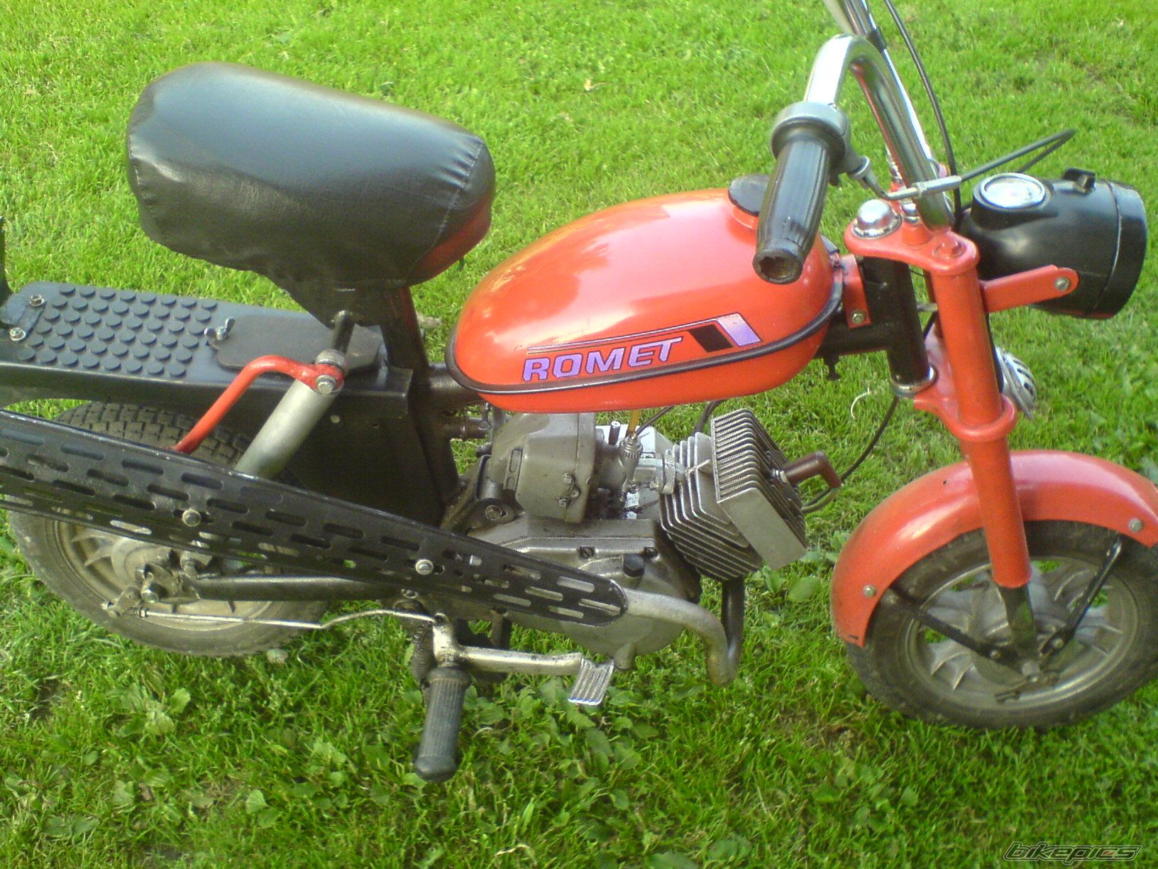 Photo 1223904