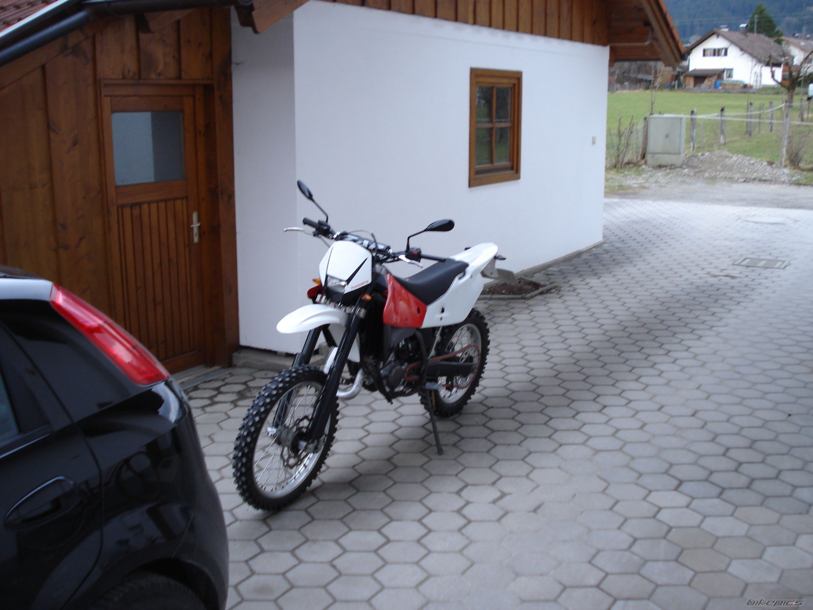 Photo 1224068