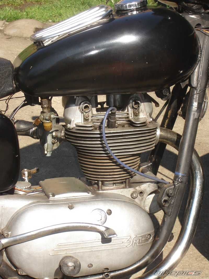 Photo 1224141