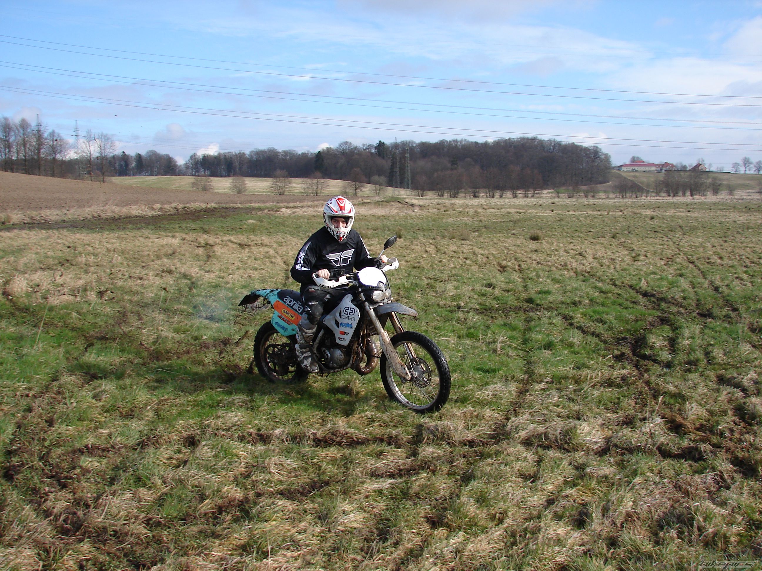 Photo 1224184