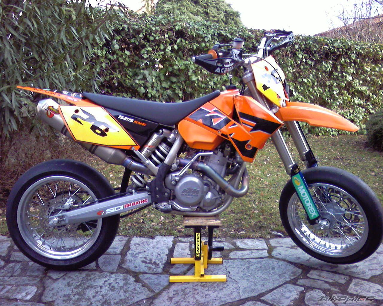 Photo 1224211