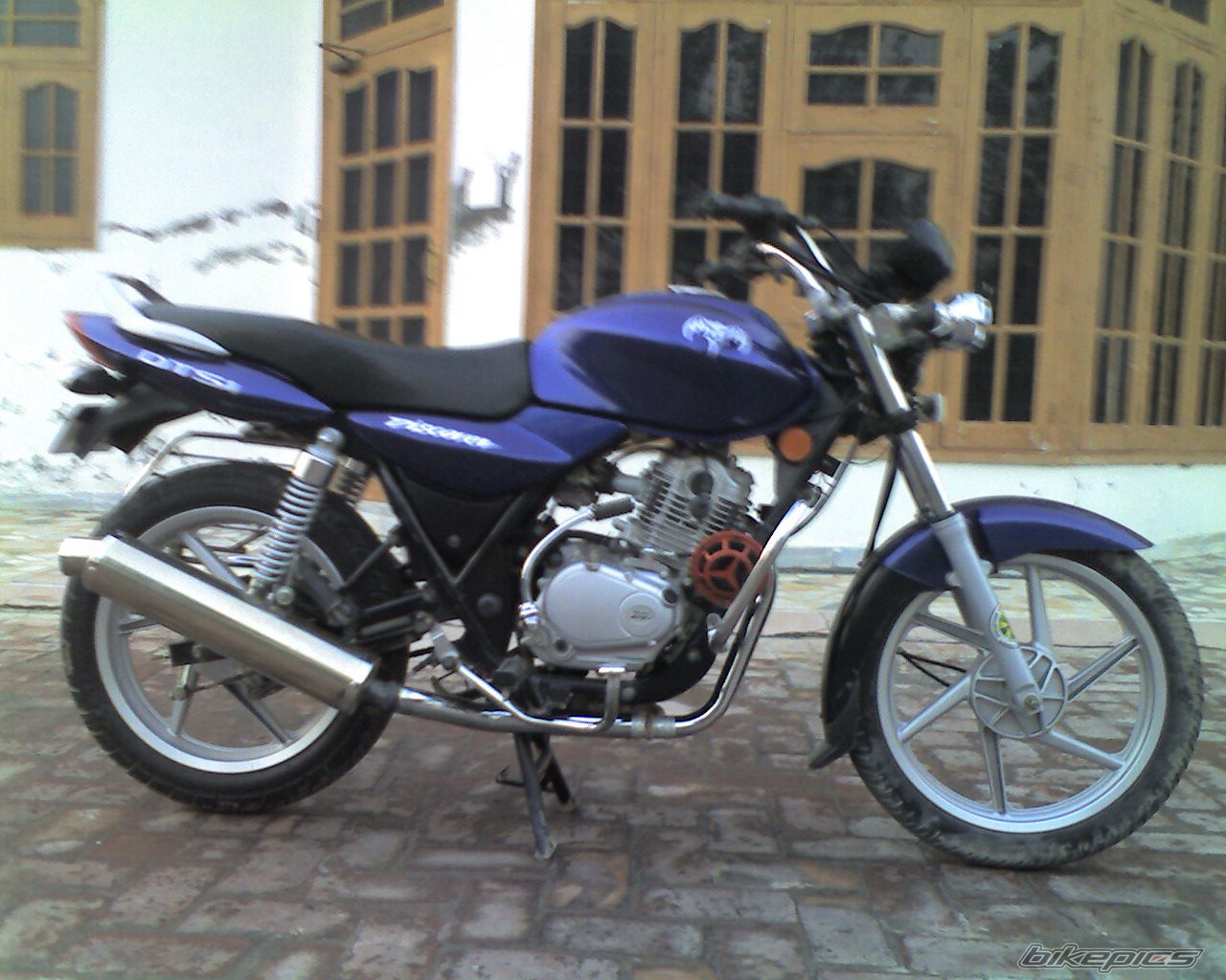 Photo 1224390