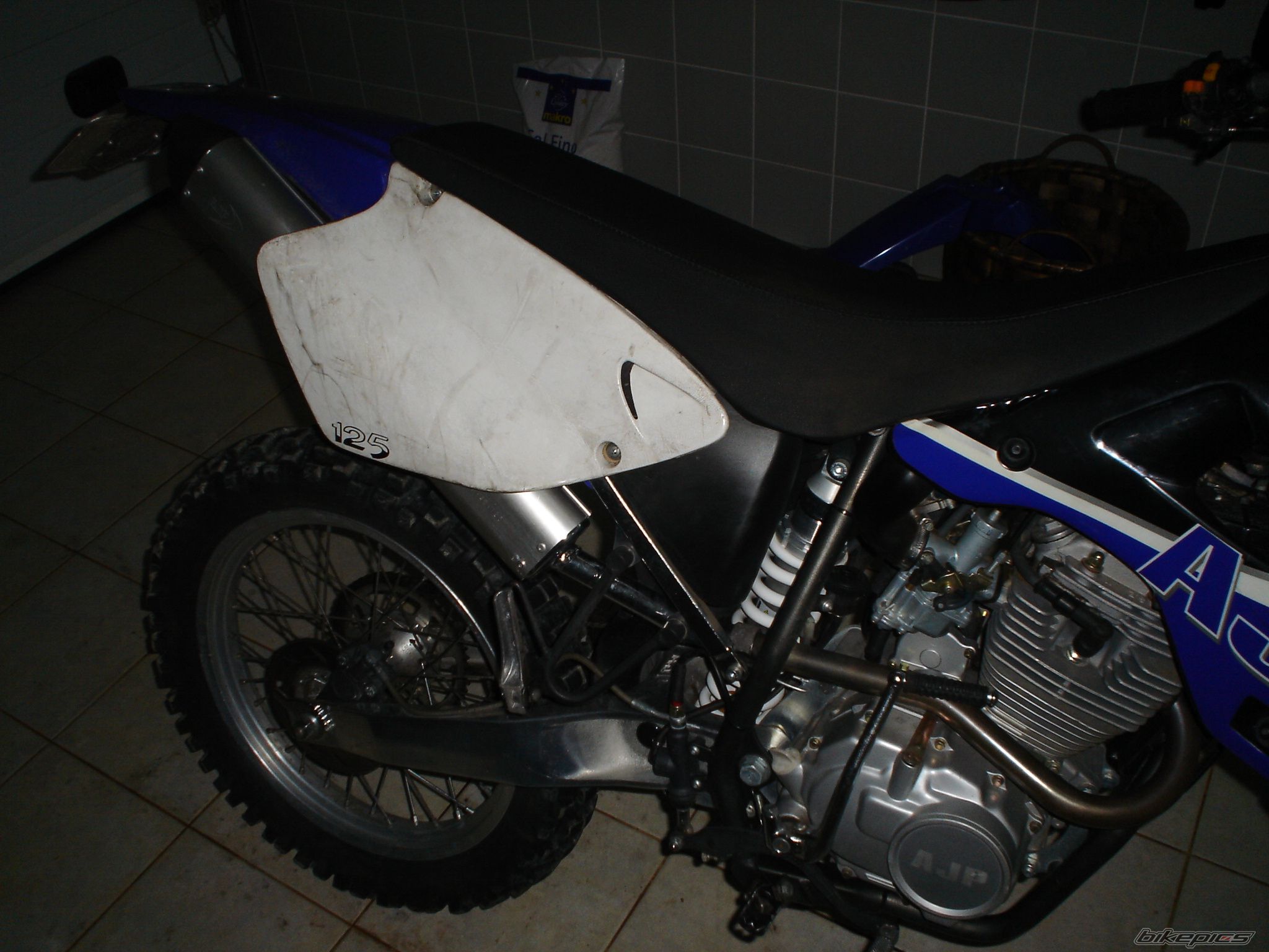 Photo 1224585