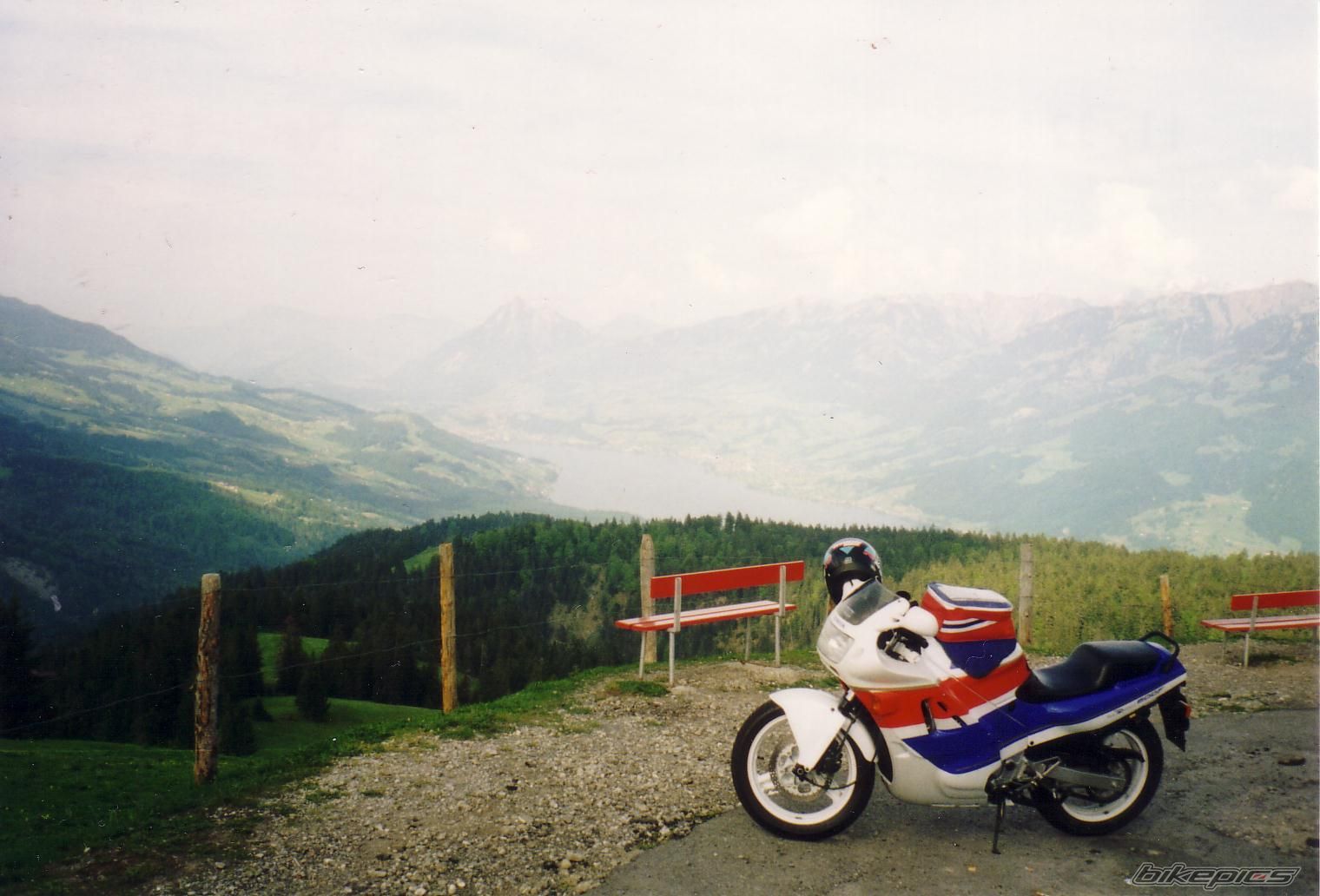 Photo 1224864