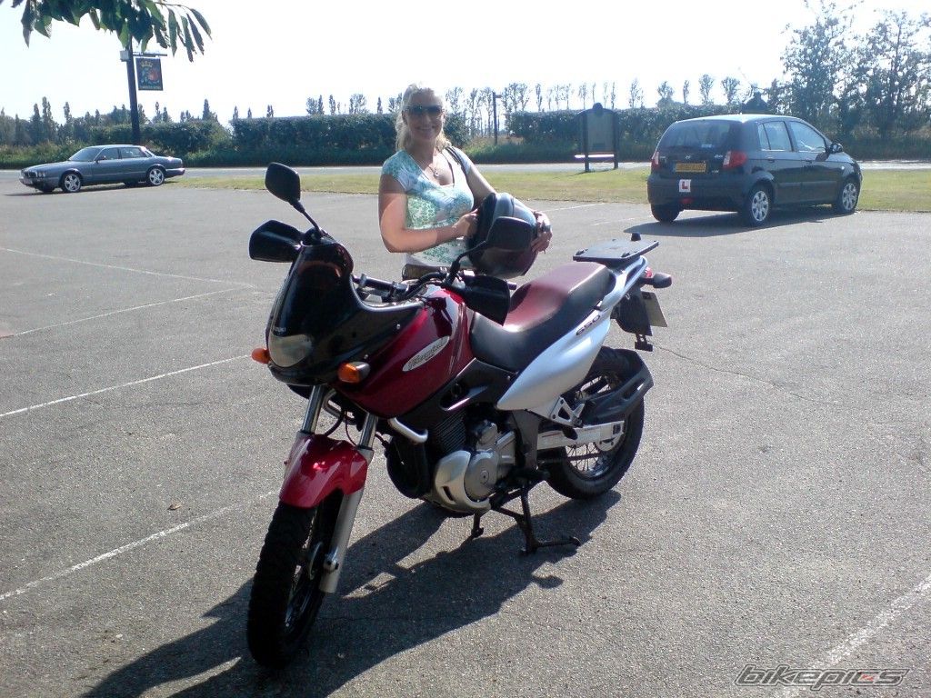 Photo 1225169