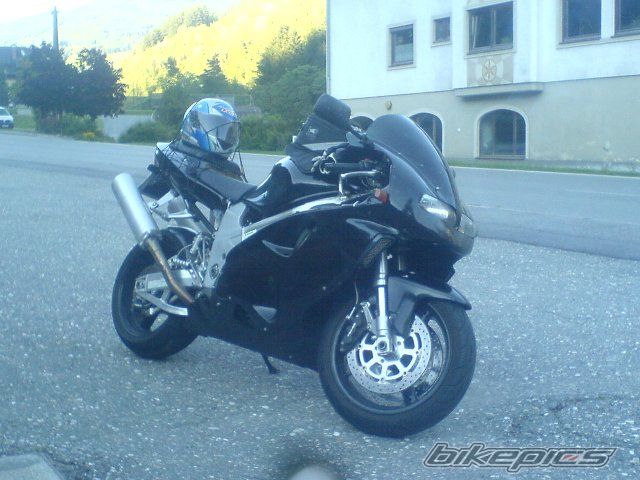 Photo 1225194