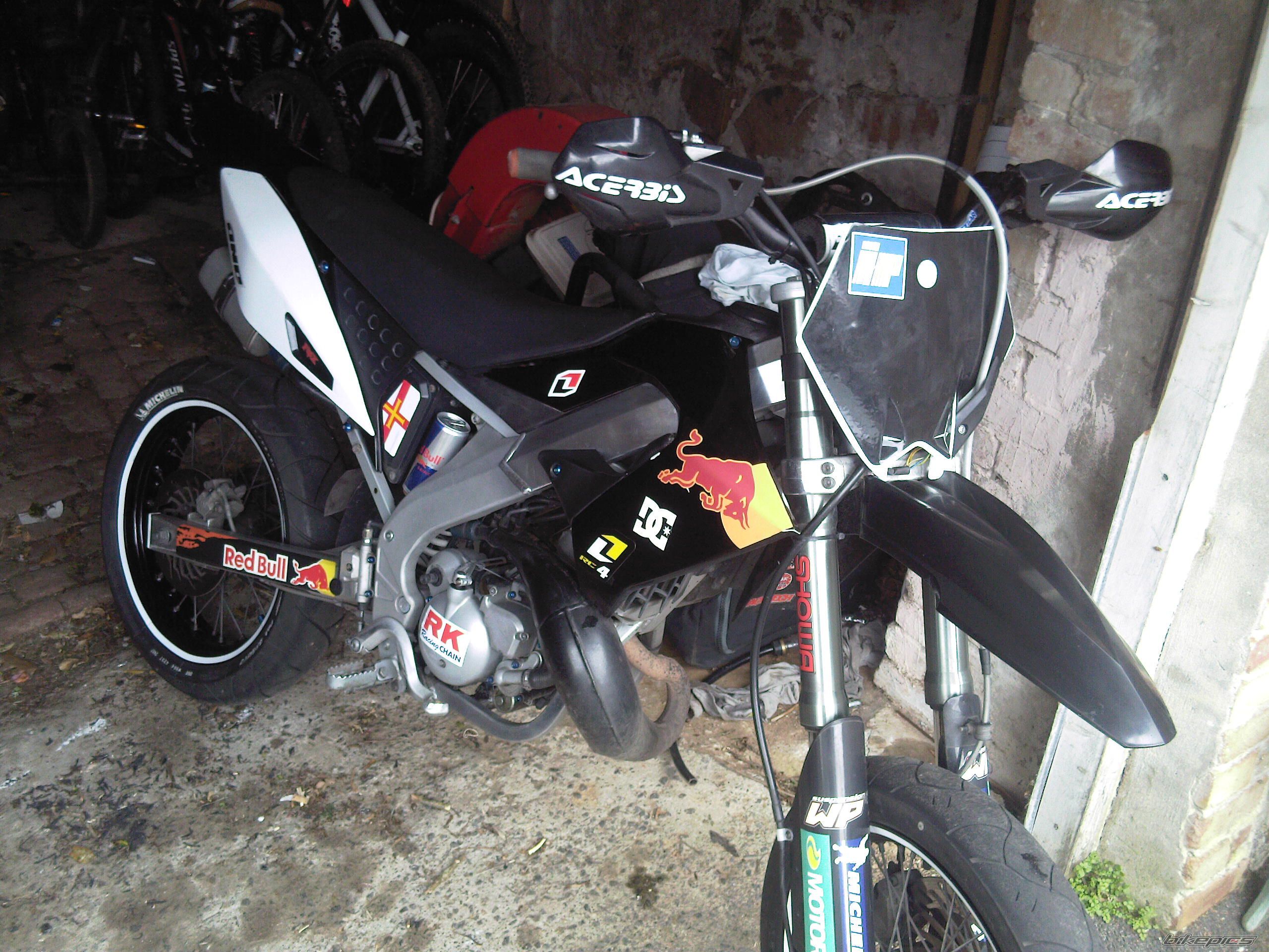 Photo 1225359