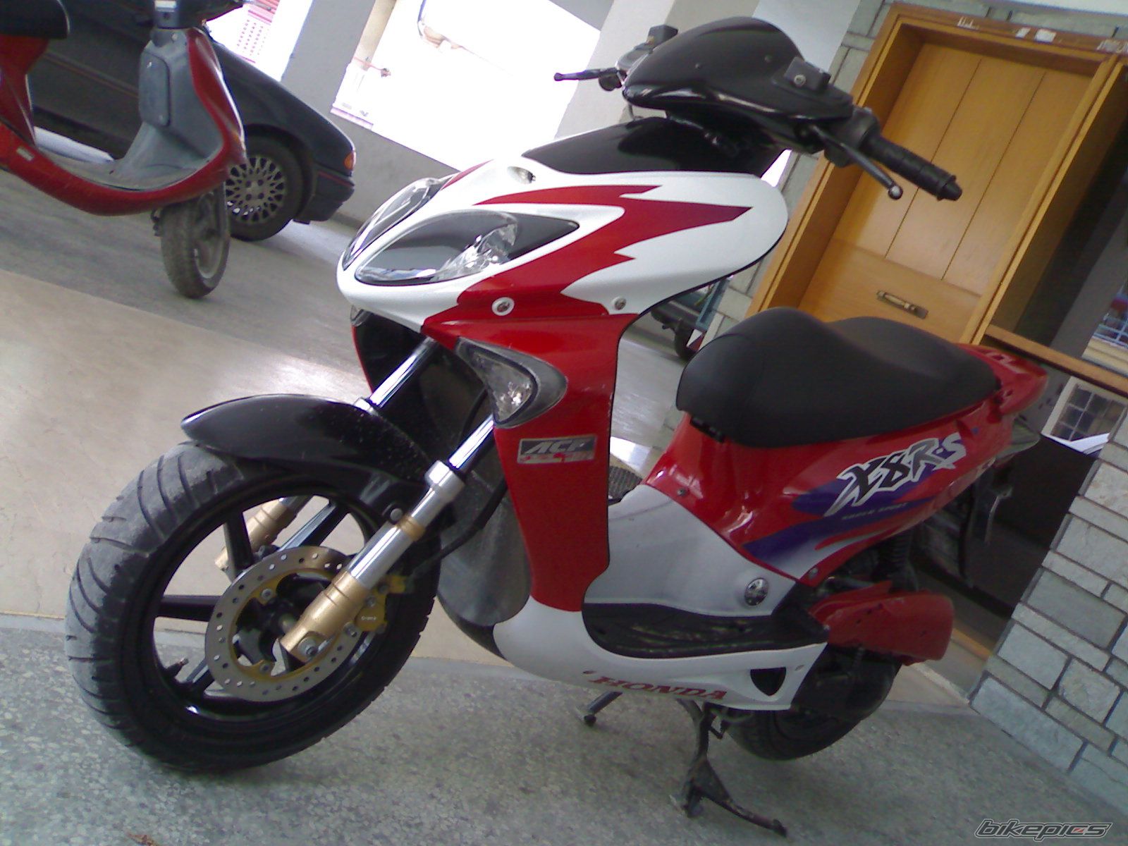 Photo 1225496