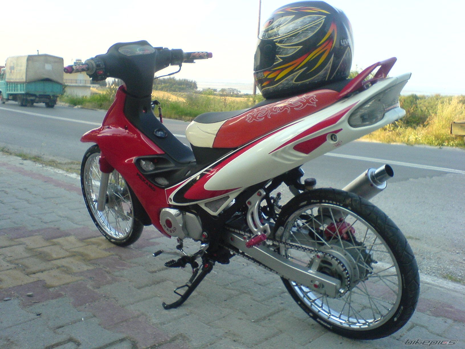 Bike Photo 1225870