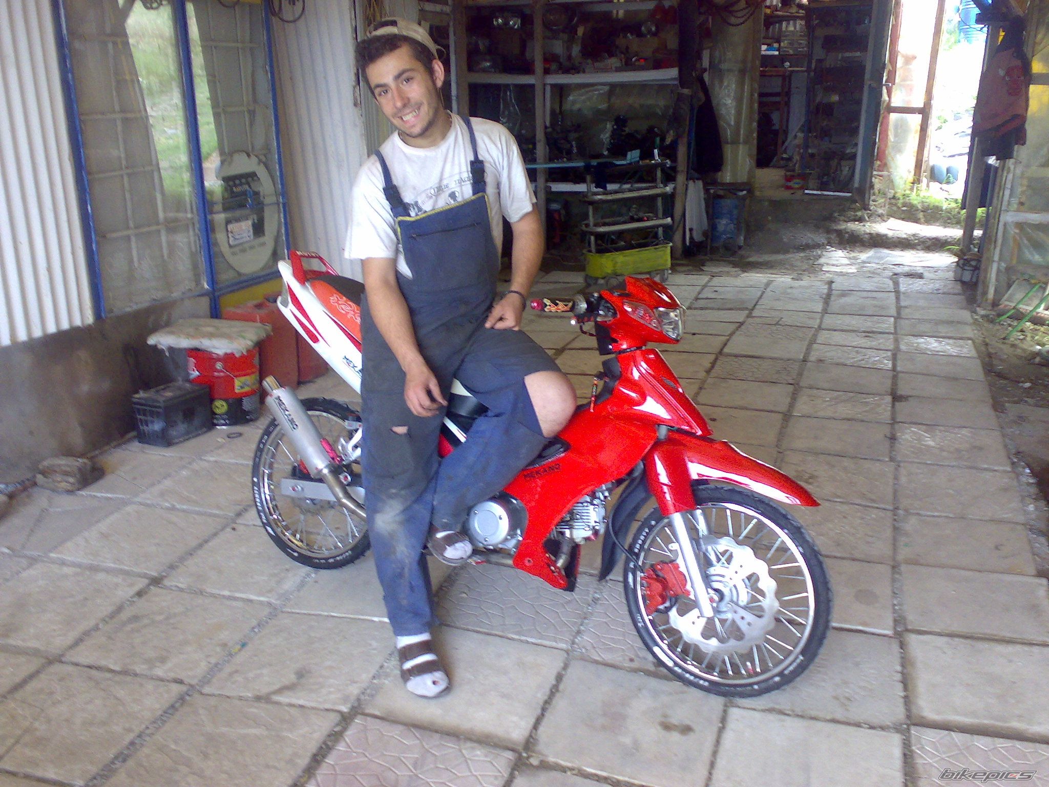 Photo 1225895