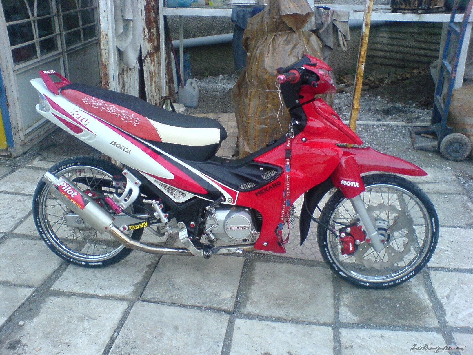 Photo 1225905