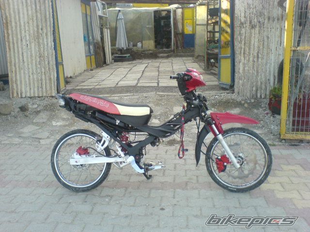 Photo 1225927