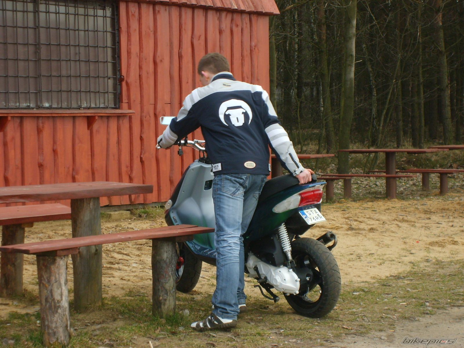 Photo 1226211