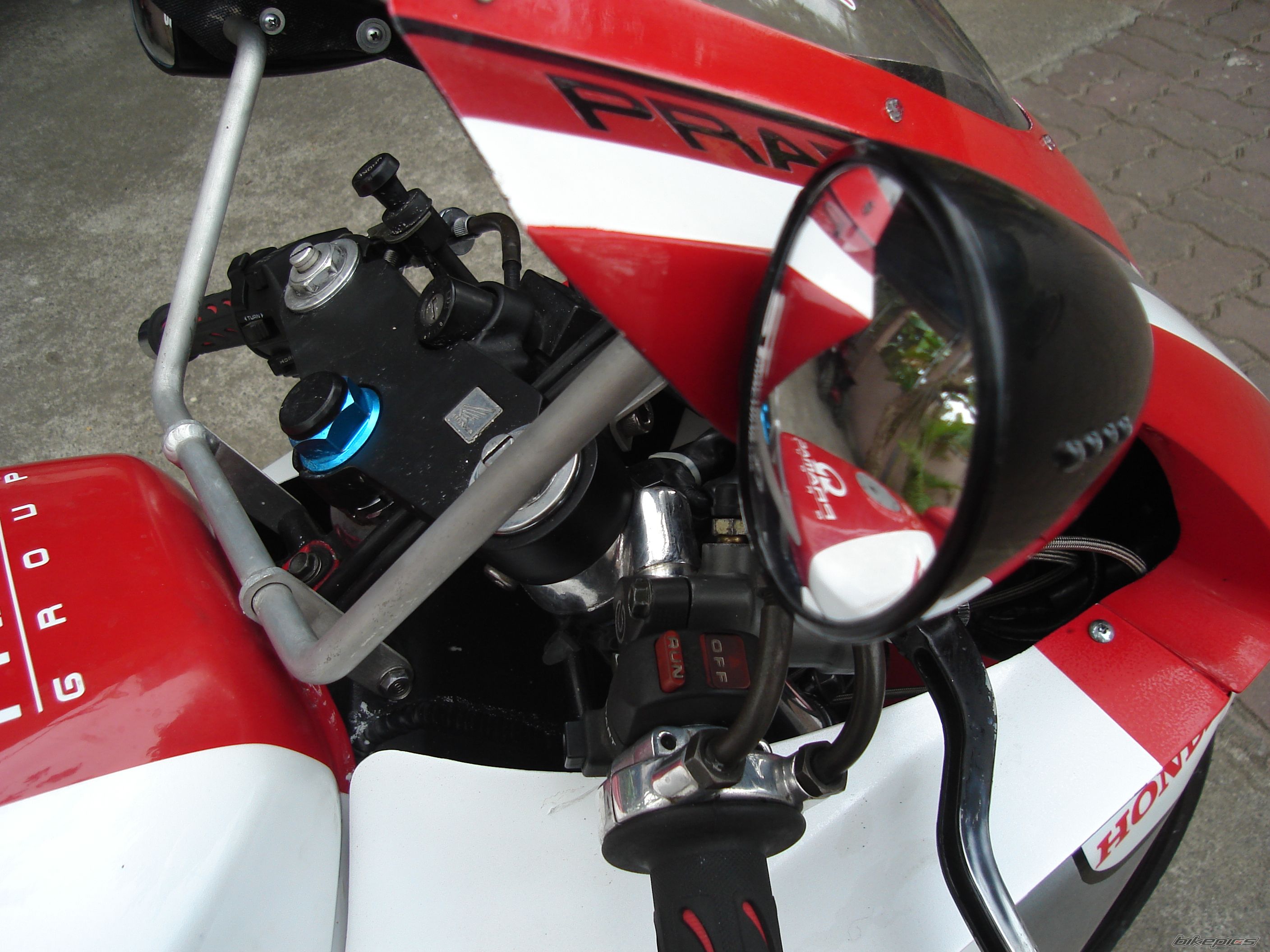 Photo 1226415