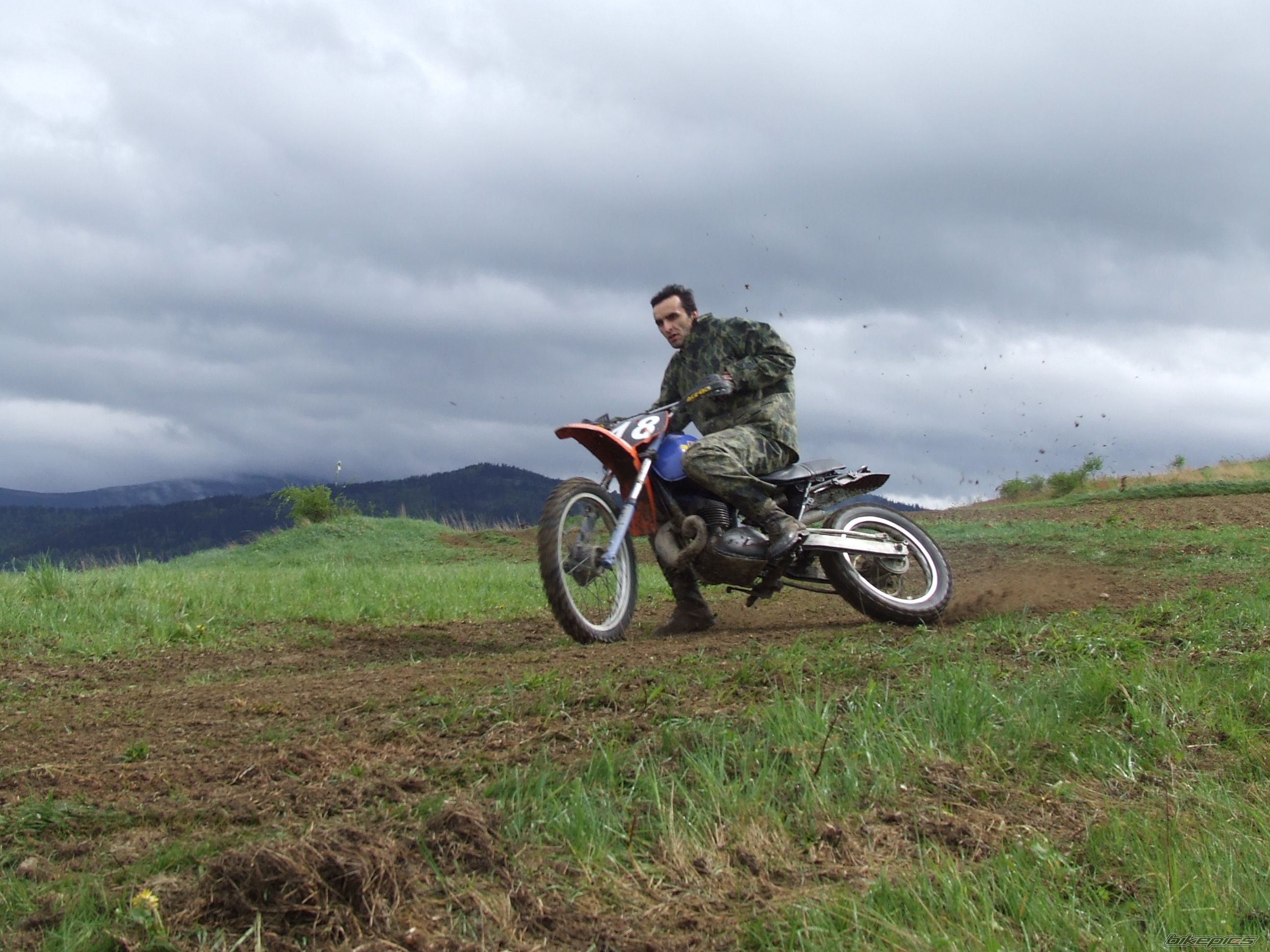 Bike Photo 1226874