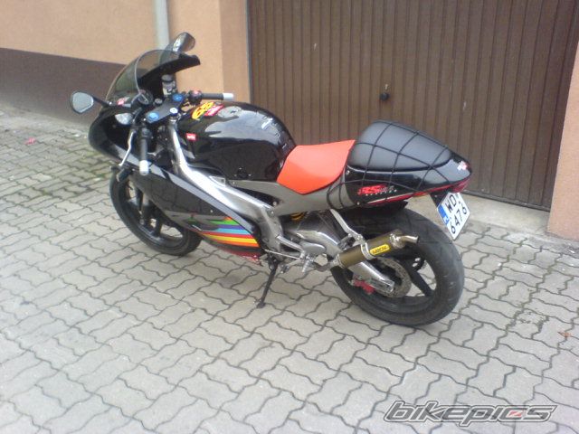Photo 1227102