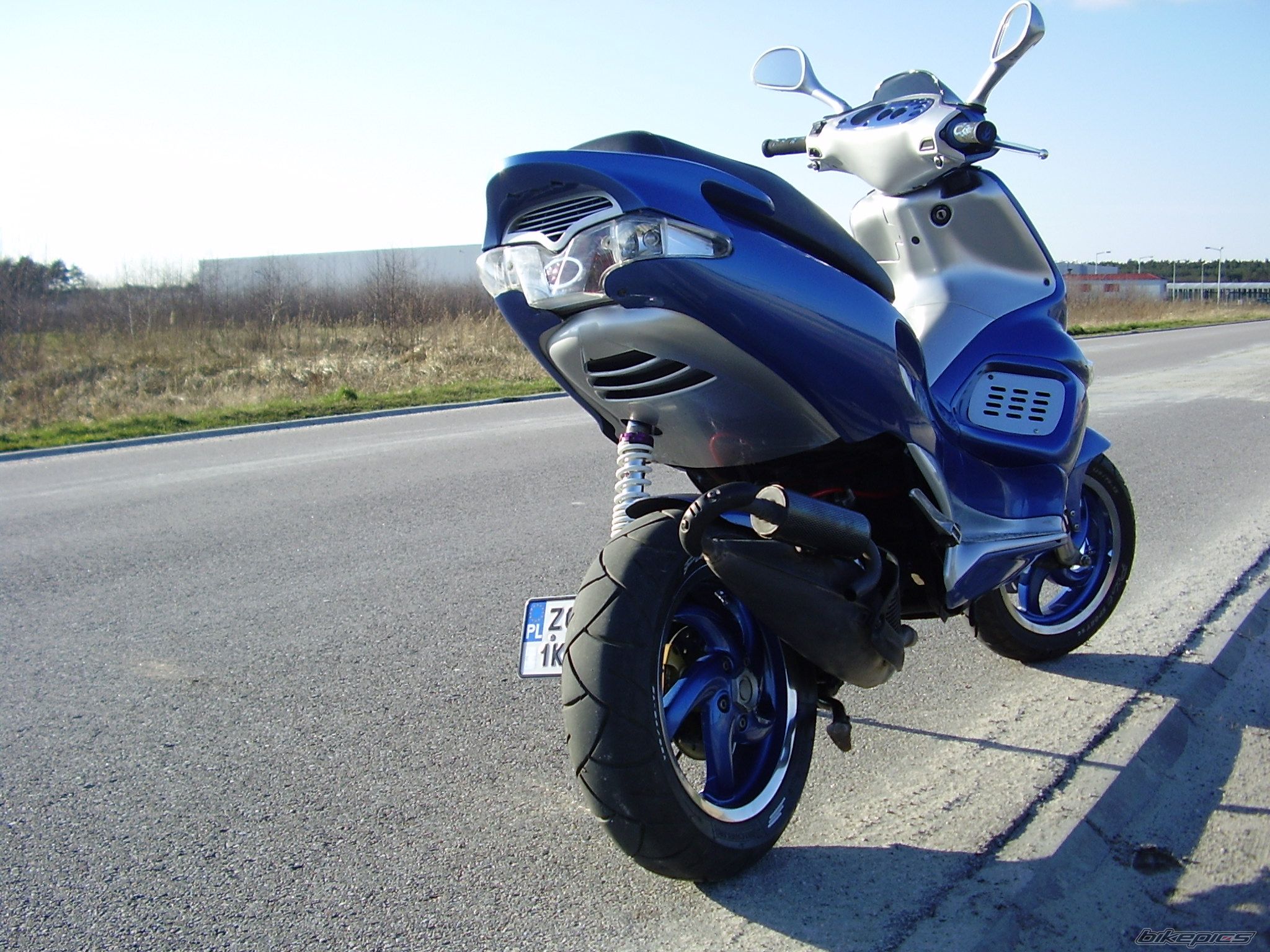 Photo 1227209