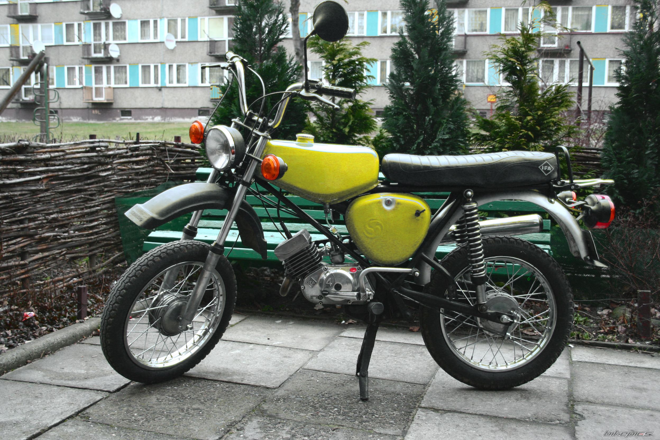 Photo 1227282